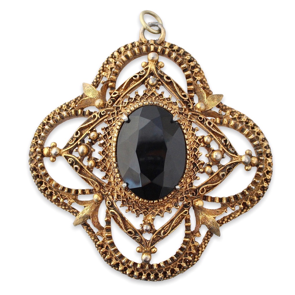 Vintage Florenza Black Glass Quatrefoil Pendant Renaissance Revival Gold Tone 89$